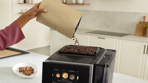 An all-in-one espresso machine