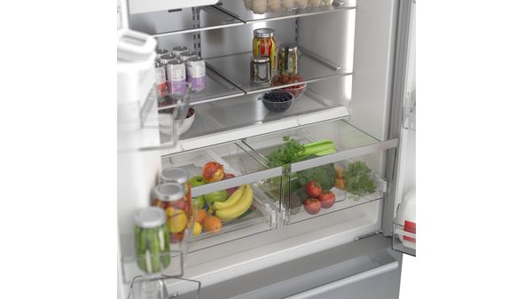 500 Series French Door Bottom Mount Refrigerator 36'' Easy clean stainless steel B36CD50SNS B36CD50SNS-16