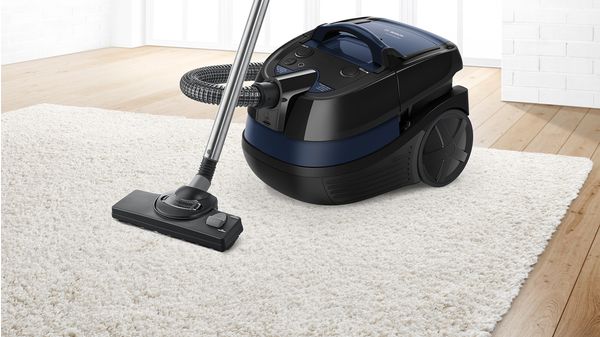 Serie 4 Wet & dry vacuum cleaner BWD41700 BWD41700-3