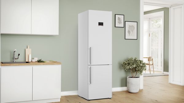 Series 6 Free-standing fridge-freezer with freezer at bottom 203 x 60 cm White KGN39AWCTG KGN39AWCTG-3