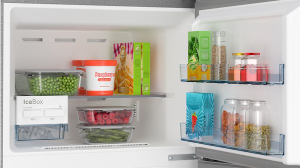 Series 4 free-standing fridge-freezer with freezer at top 175 x 67 cm CTC35S02DI CTC35S02DI-6