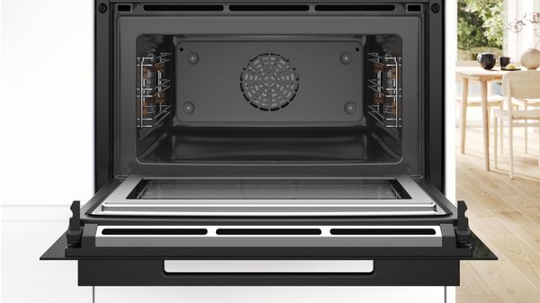 Series 8 built-in compact oven with microwave function 60 x 45 cm Black CMG9361B1 CMG9361B1-3