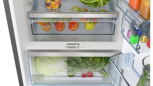 CTC39K03NI free-standing fridge-freezer with freezer at top | BOSCH IN