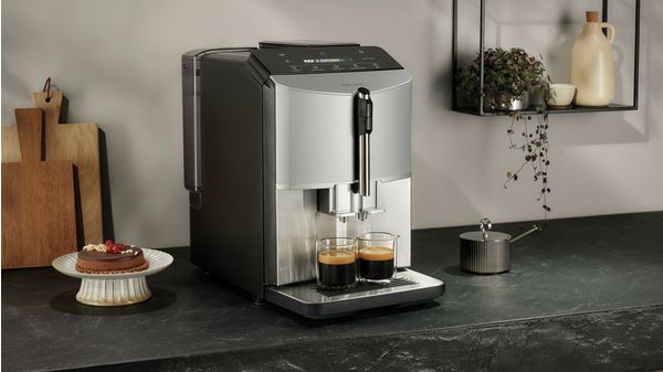 Fuldautomatisk kaffemaskine EQ300 Rustfrit stål, Inox sølv metallic, Vandbeholder TF305E07 TF305E07-11