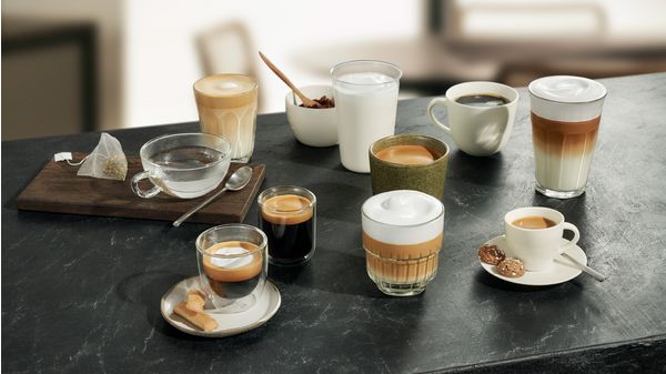 Helautomatisk kaffemaskin EQ500 classic Dagsljus silver, Pianosvart, Vattentank TP515R01 TP515R01-9