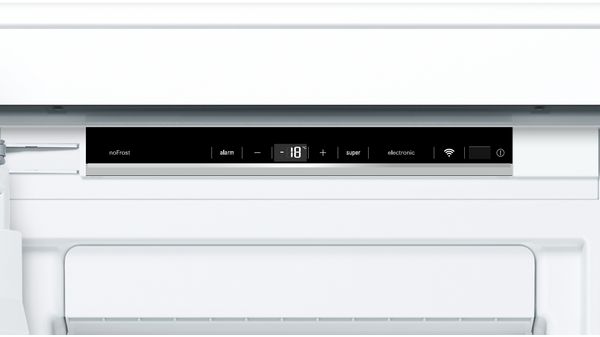 Series 8 built-in freezer 177.2 x 55.8 cm soft close flat hinge GIN81HD31I GIN81HD31I-3