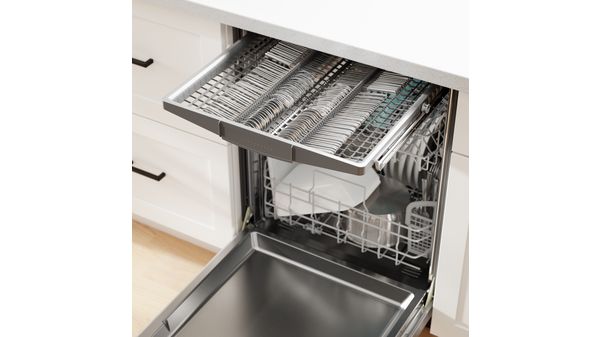 Lave-vaisselle encastrable en acier inoxydable à 3 paniers 46 dBA 24 po  série 300 Bosch avec Home Connect SHE53C85N