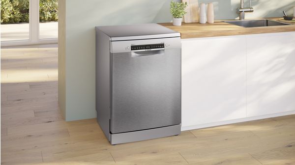 Serie 4 Szabadonálló mosogatógép 60 cm Szálcsiszolt acél színű SMS4HMI06E SMS4HMI06E-2