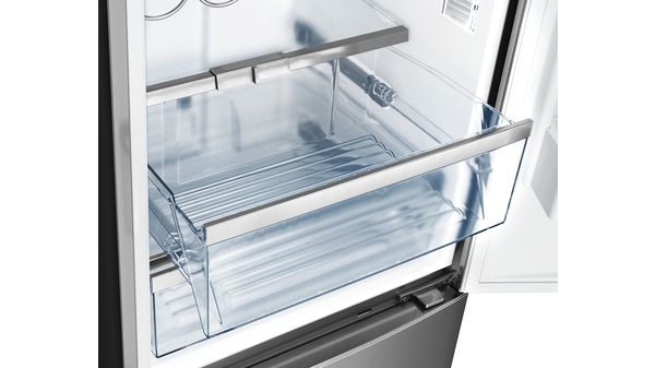 500 Series Freestanding Bottom Freezer Refrigerator 23.5'' Easy clean stainless steel B11CB50SSS B11CB50SSS-4