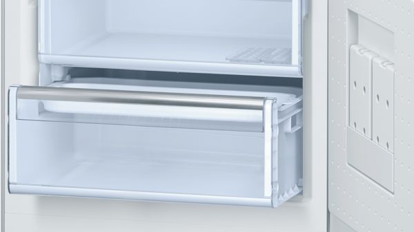 Serie | 6 free-standing fridge-freezer with freezer at bottom 185 x 70 cm Inox-easyclean KGN57AI40I KGN57AI40I-5