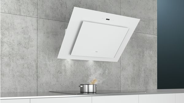 iQ500 Væghængt emhætte 90 cm Klart glas med hvidt tryk, Hvid LC98KLP20 LC98KLP20-7