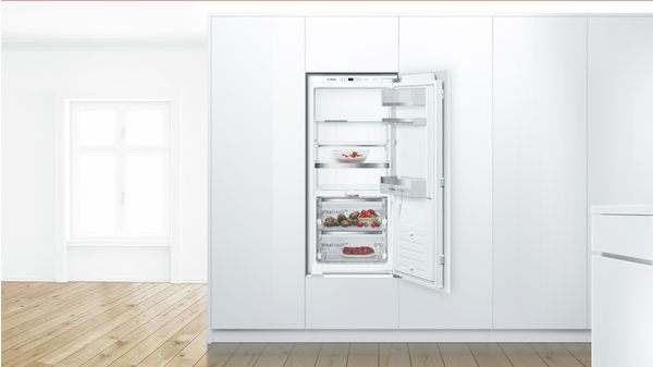 Serie 8 Einbau-Kühlschrank mit Gefrierfach 122.5 x 56 cm Flachscharnier mit Softeinzug KIF42SD30 KIF42SD30-2