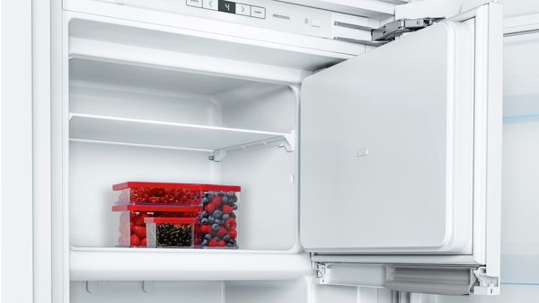 Serie | 6 Einbau-Kühlschrank mit Gefrierfach 177.5 x 56 cm KIL82AD31H KIL82AD31H-6