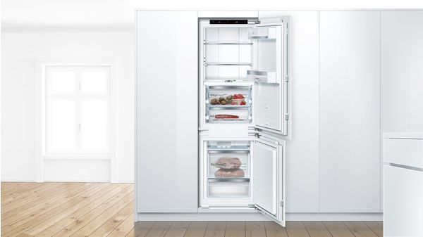 Series 8 Built-in fridge-freezer with freezer at bottom 177.2 x 55.8 cm flat hinge KIF86PFE0 KIF86PFE0-2