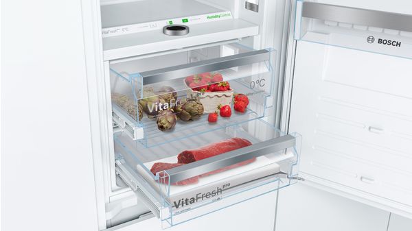 Series 8 Built-in fridge-freezer with freezer at bottom 177.2 x 55.8 cm flat hinge KIF86PFE0 KIF86PFE0-5