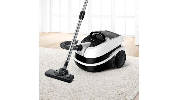 Serie 4 Wet & dry vacuum cleaner BWD421PRO BWD421PRO-6