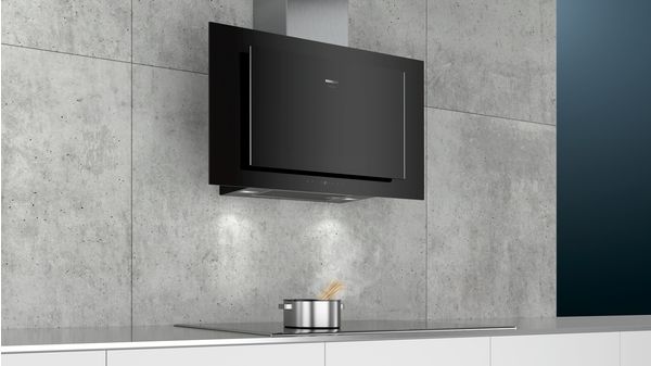 iQ500 Vägghängd köksfläkt 90 cm Klarglas med svart tryck, Svart LC97FLR61S LC97FLR61S-4